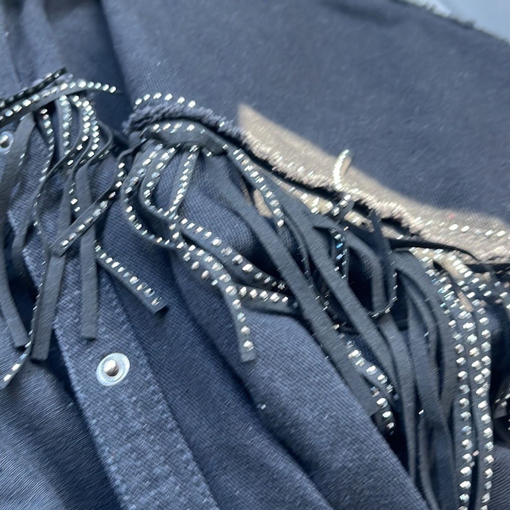 The style between us black fringe shirt/jacket xl - Picture 6 of 7